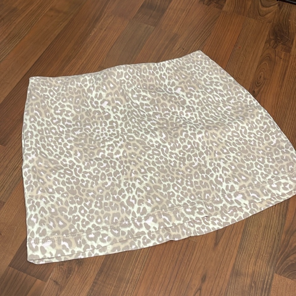wild fable pink cheetah mini skirt